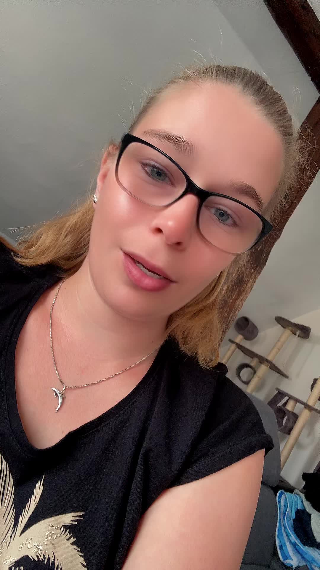 @Claudi 😍😊