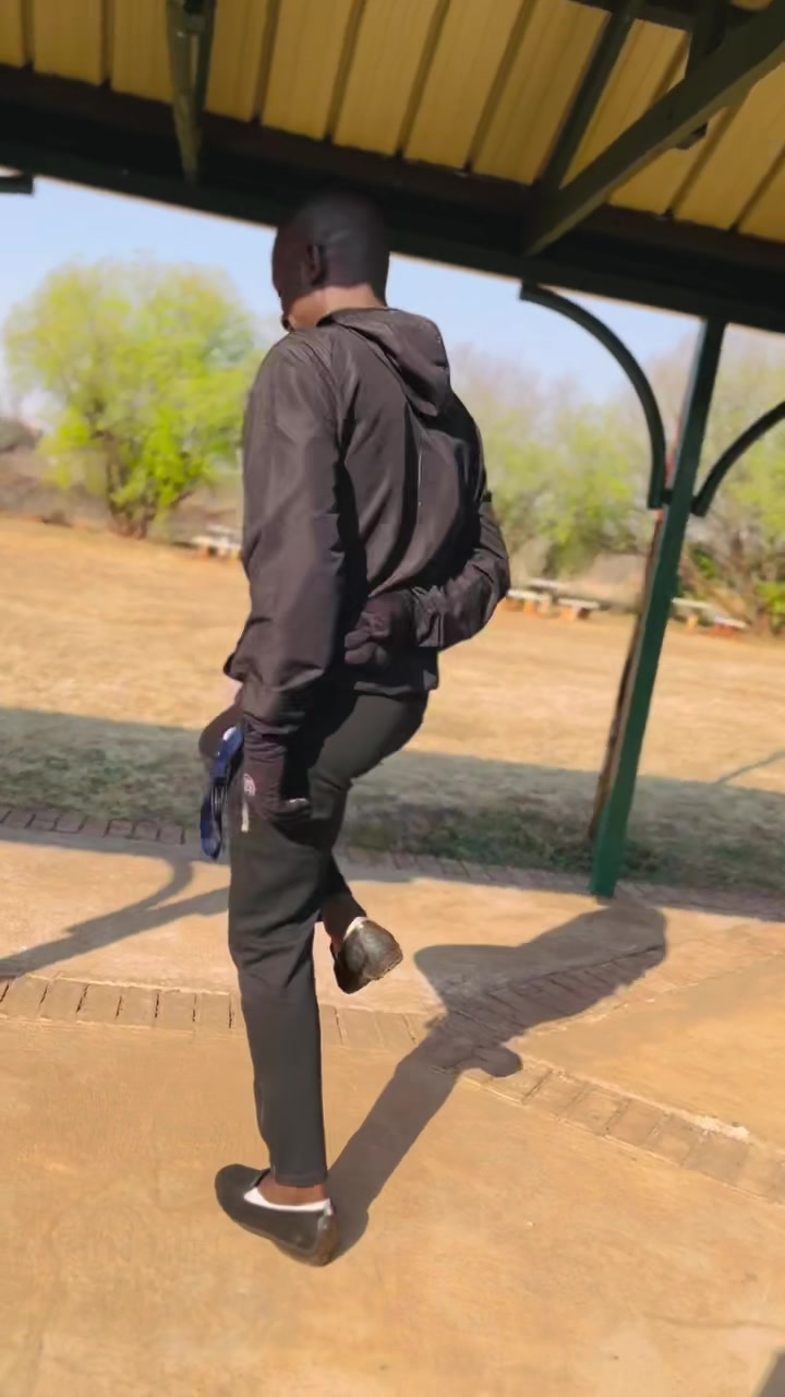 @Sthibo🇿🇦