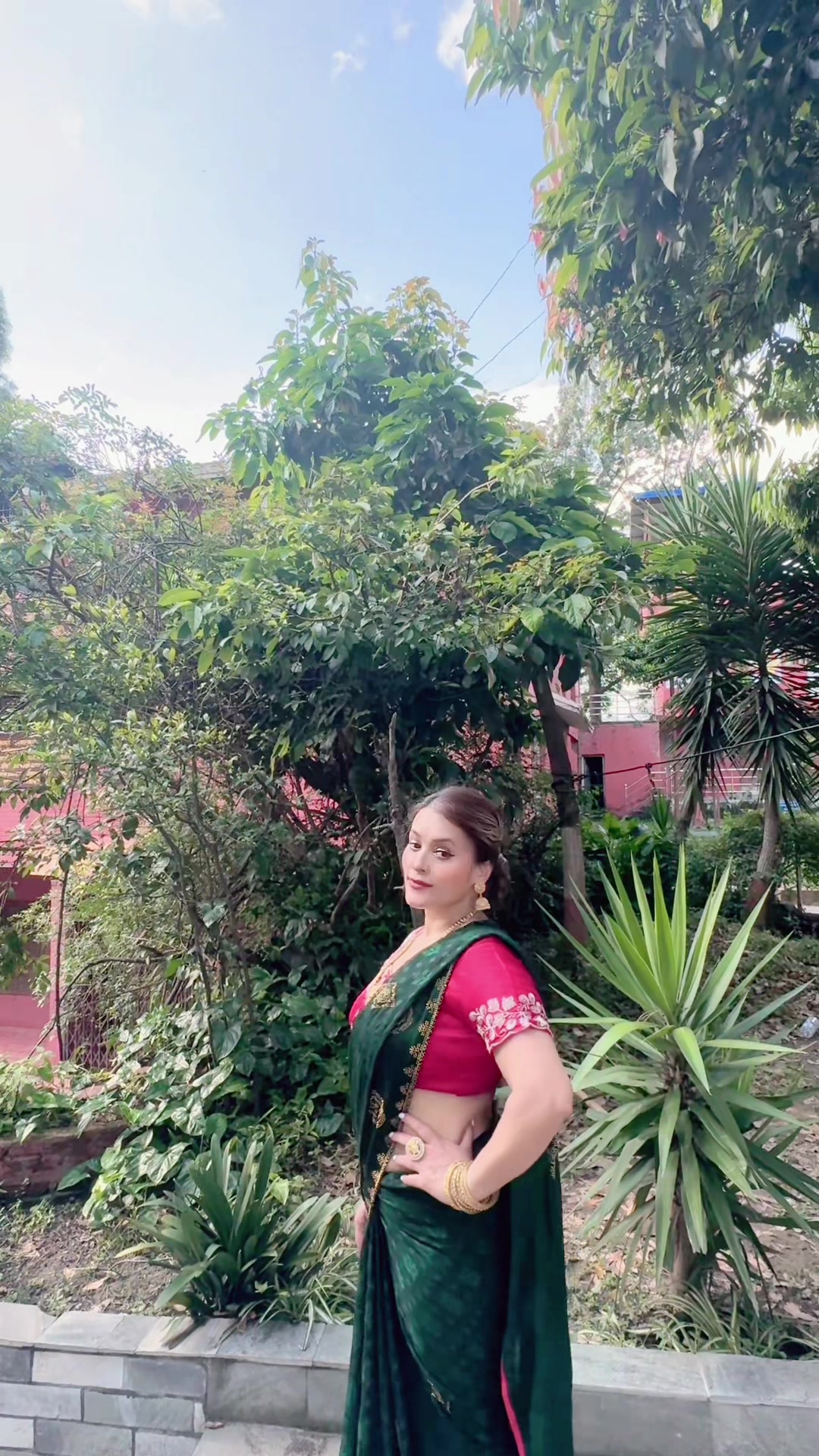 @🦋💕💛Samjhana khadka 💕💛🦋