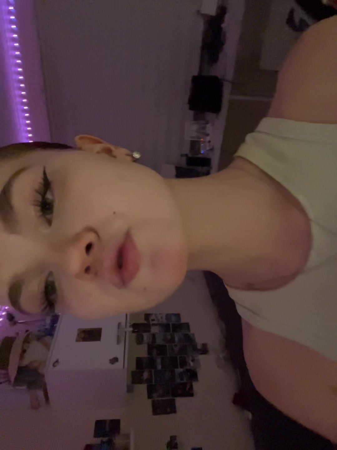 @𝒍𝒆𝒏𝒆𝒍