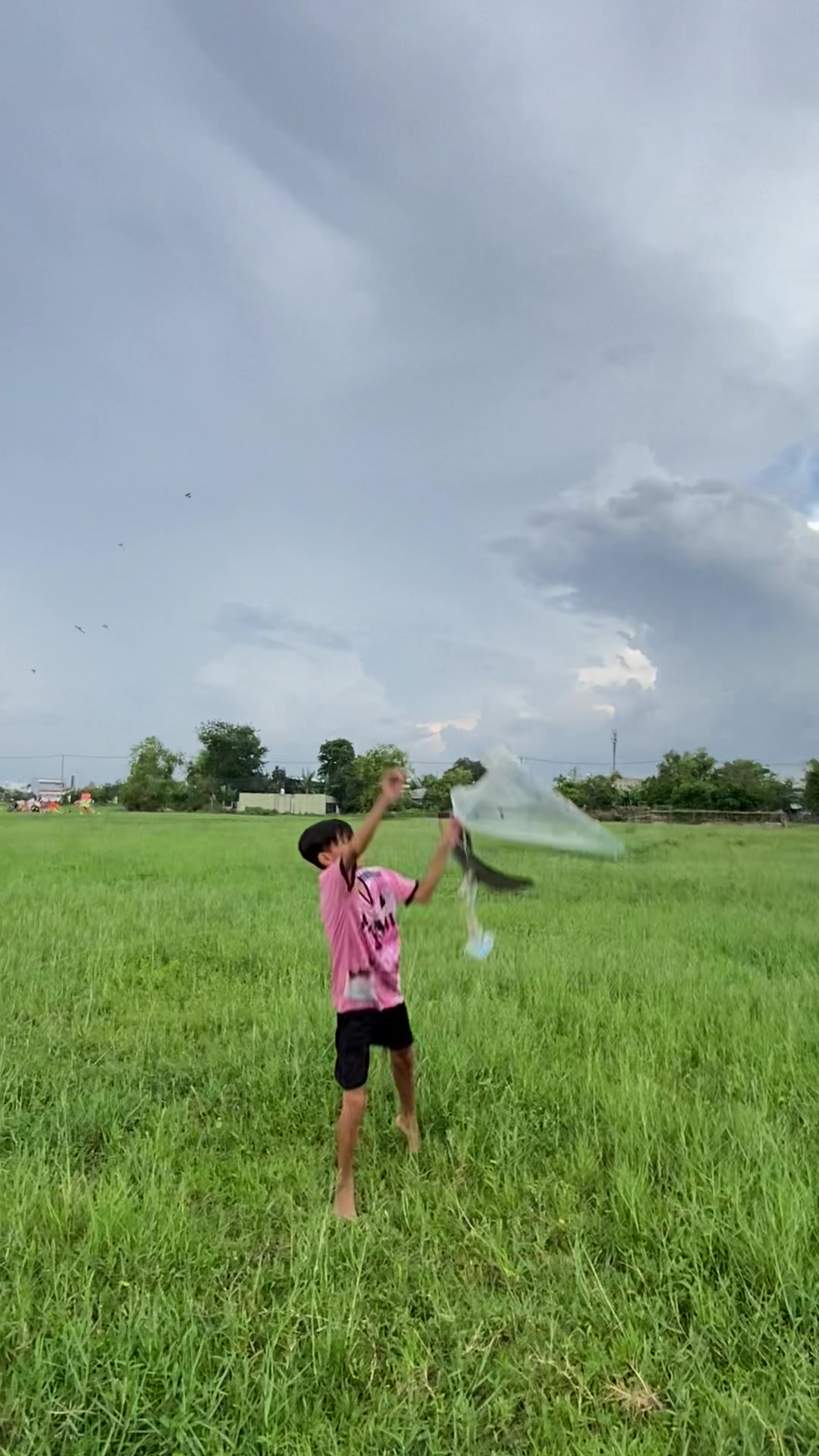@Thả diều c&ugrave;ng Lợi