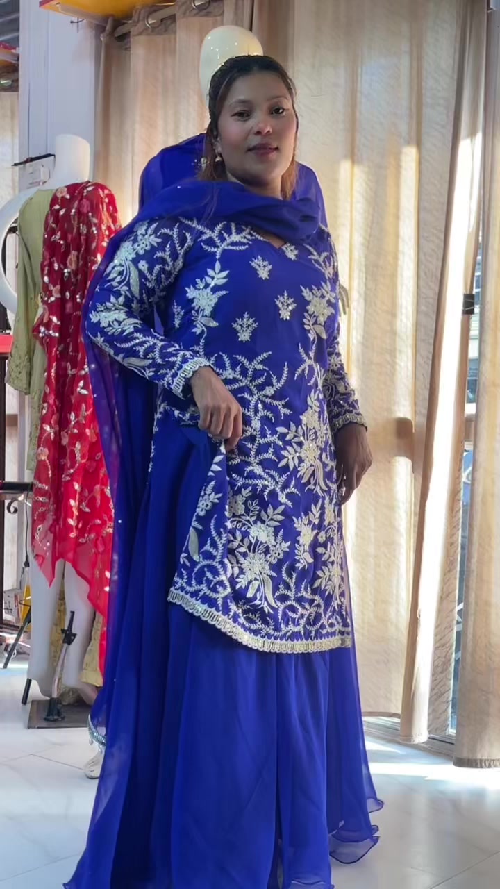 @Sharon&rsquo;sboutique