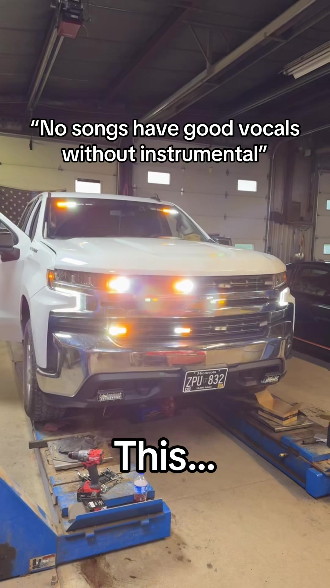 @thatwhite_53