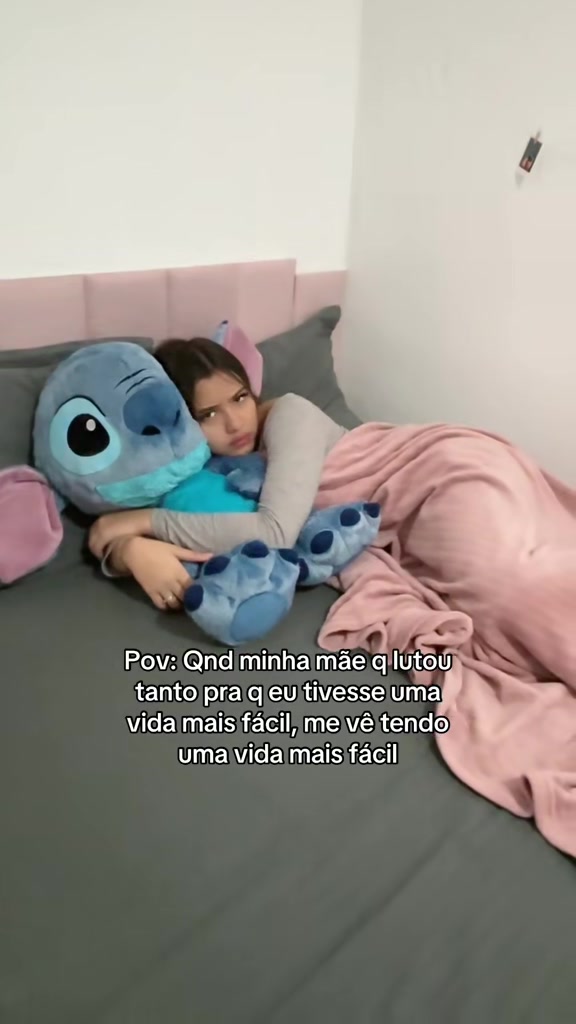 @nicolly_bom