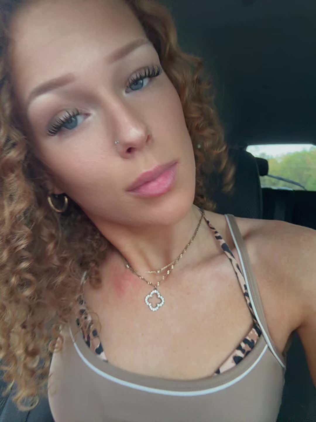 @𝔸𝕝𝕖𝕩𝕚𝕒♡︎