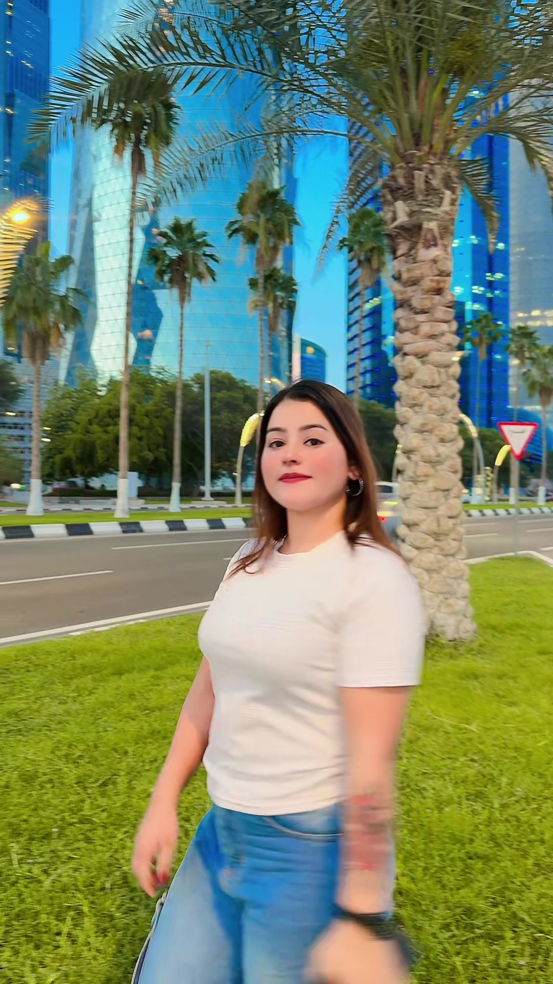 @Depika🇳🇵❤🇶🇦