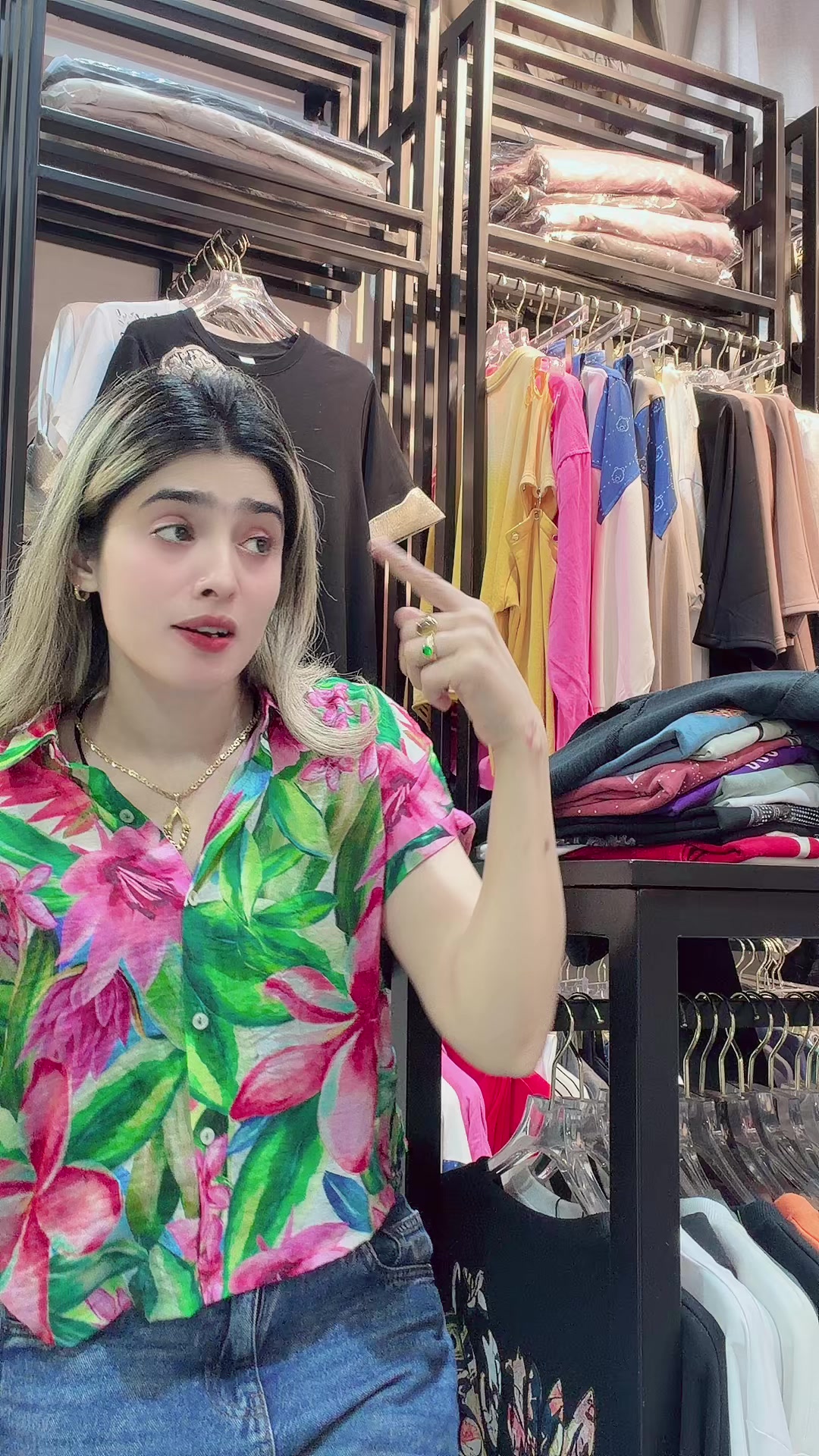 @shrartiguriyaOfficiall