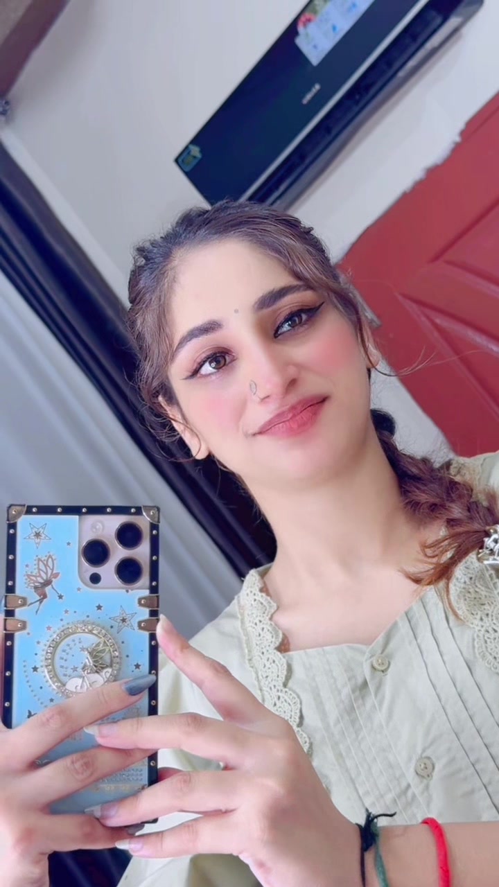 @𝕁iyαҜhαn⚜️