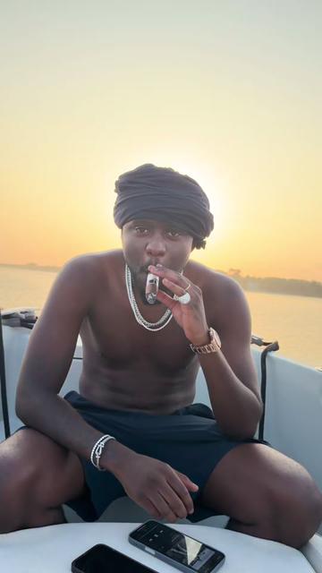 @Guy2Bezbarofficial