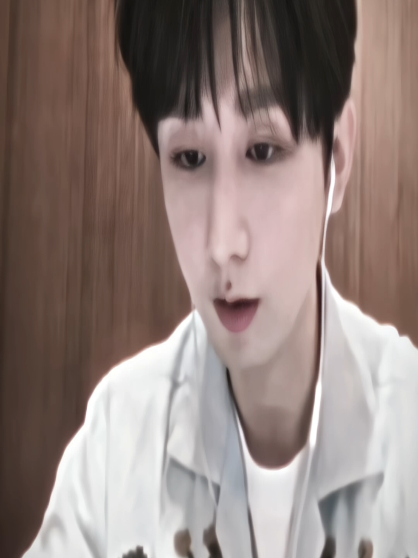 @𝐂𝐡𝐞𝐧𝐠𝐘𝐢_𝐐𝐢𝐪𝐢𝐓𝐇🍃