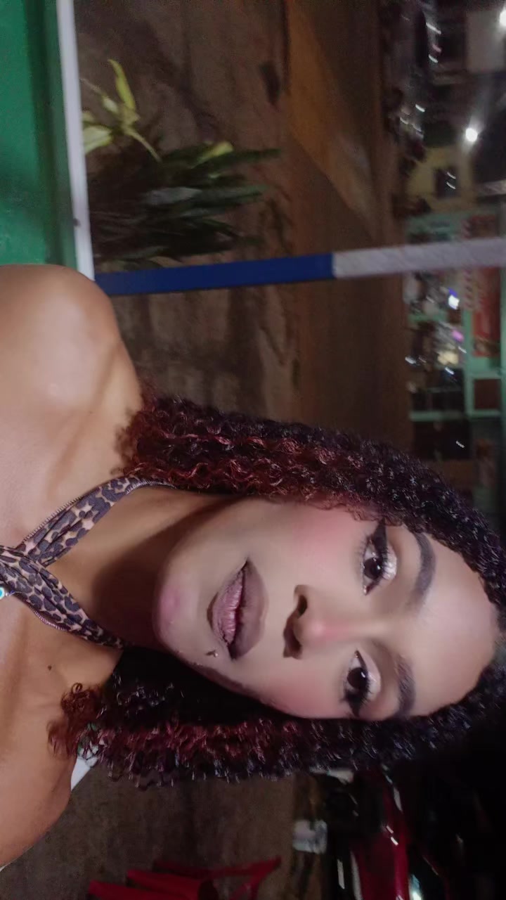 @Luana Dalyla