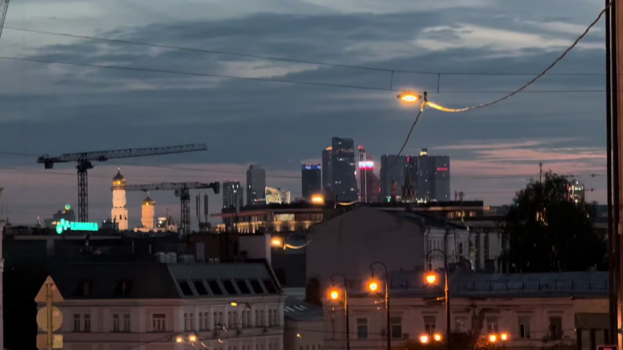 @tesāk77
