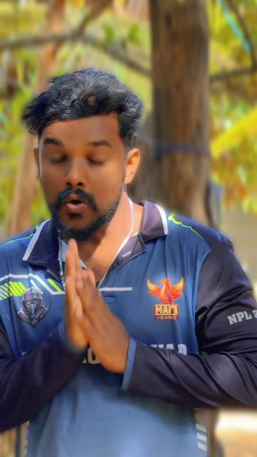 @AcToR_EzHiL_