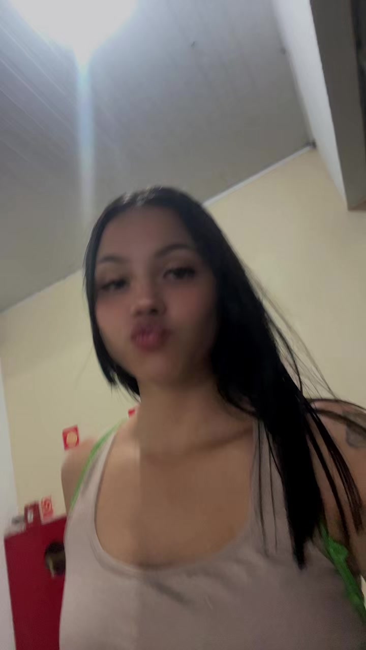 @Ana Blau