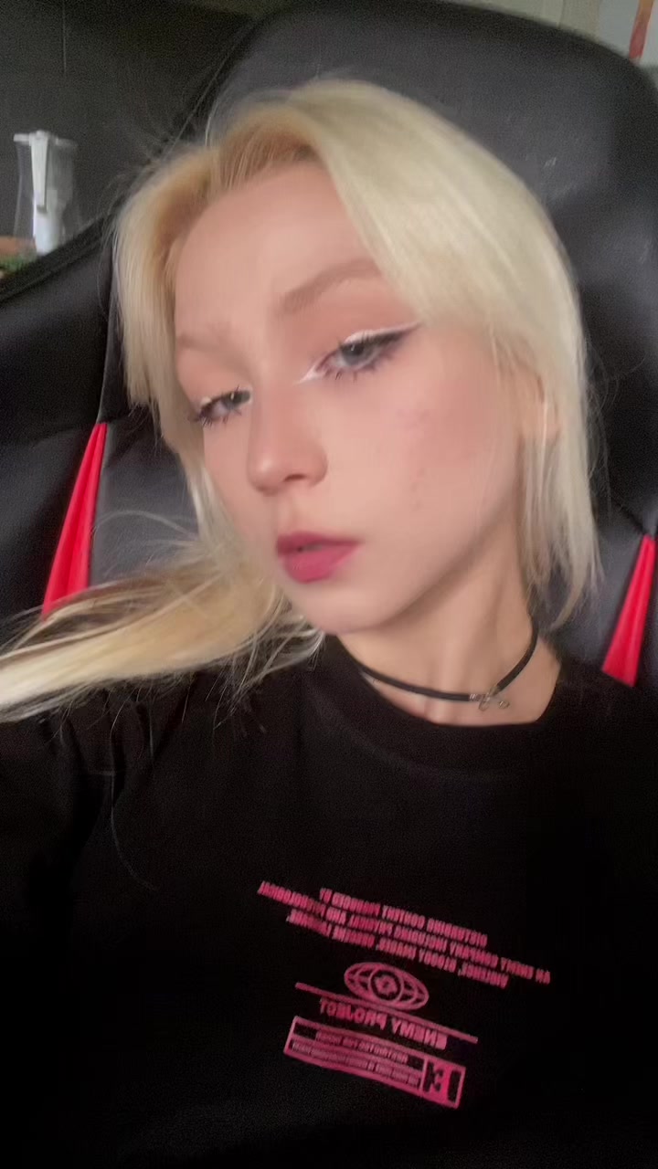 @👑viktoria👑