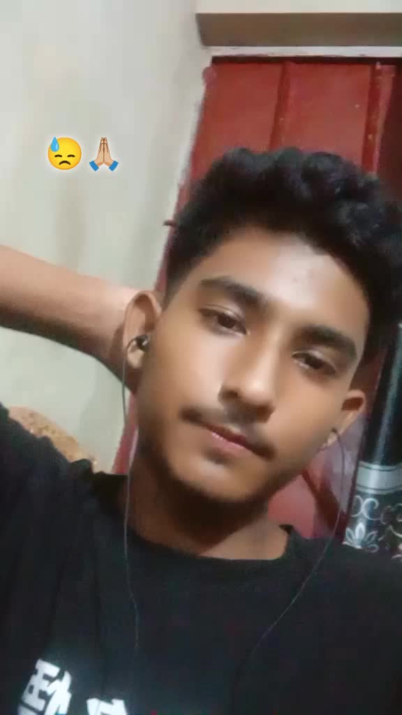 @চিংগাম 🕴️😁