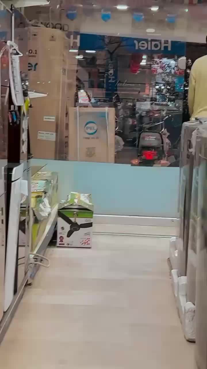 @🕷️