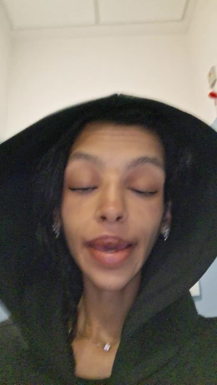 @Leila Kaouissi