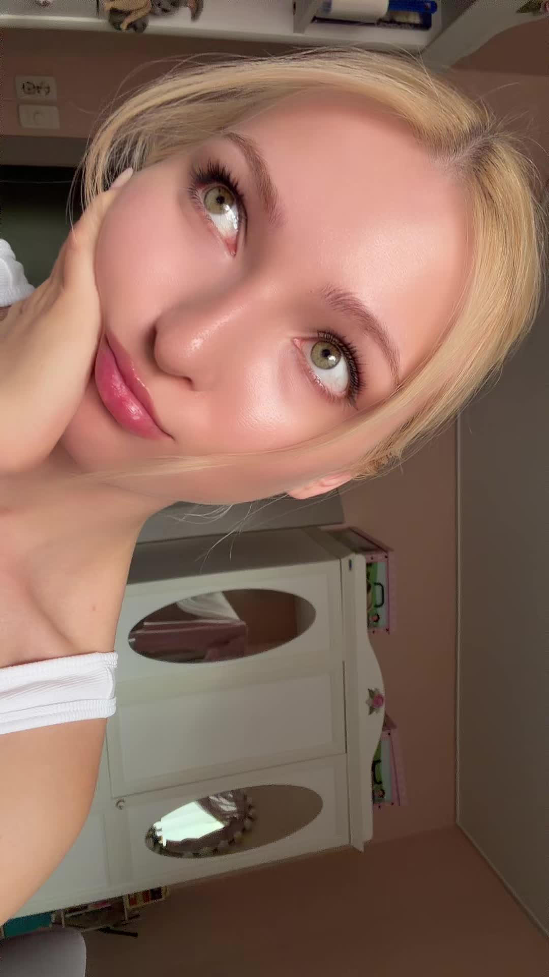 @astlexu
