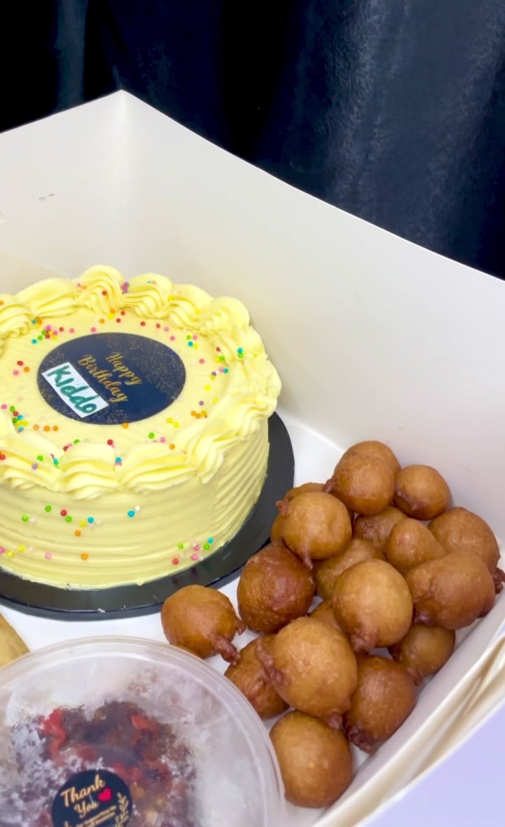 @CAKESINENUGUSTATE