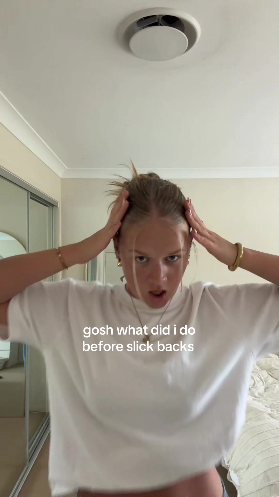 @chlo