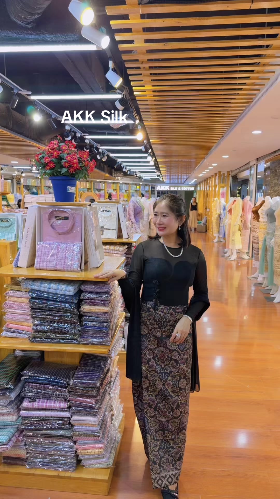 @Akk Silk (official account)