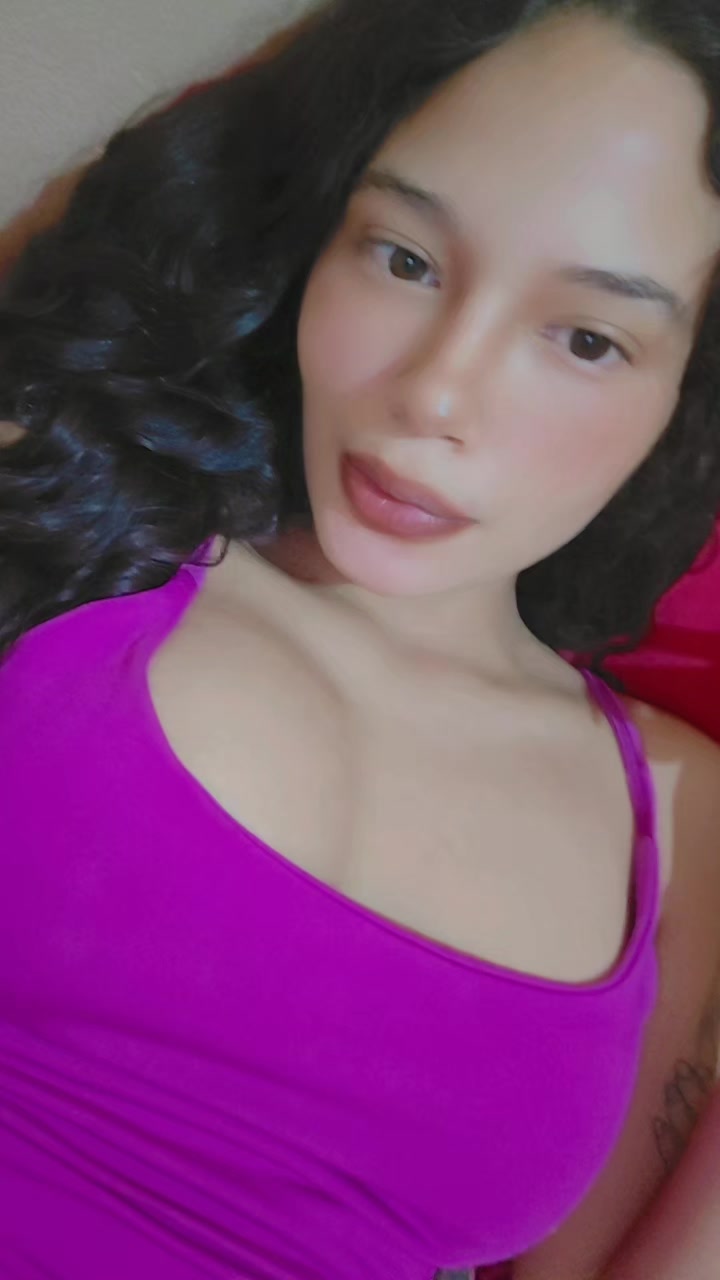 @greyce kelly 🦋