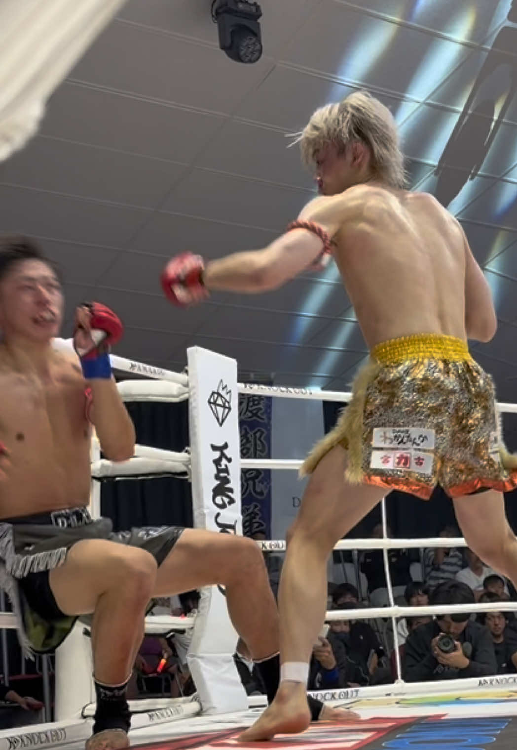 @KNOCK OUT(ノックアウト)公式