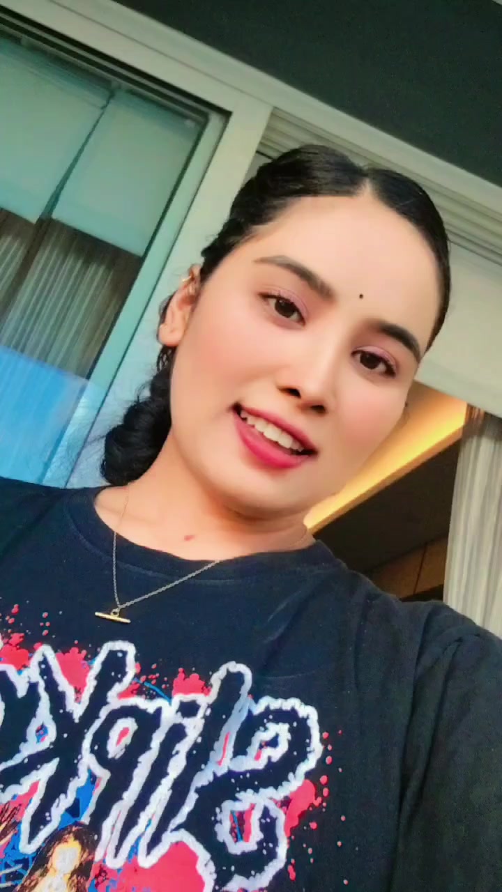 @आ_Ya_र su नार ✝️🕉️🛐🇳🇵