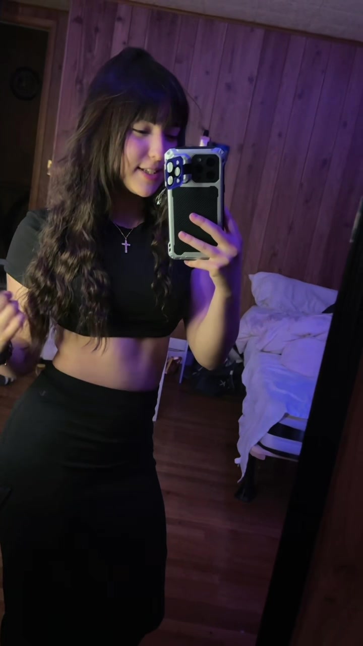 @𝒾'𝓂 𝒶𝓁𝓍𝒿𝒶𝓃 🕷