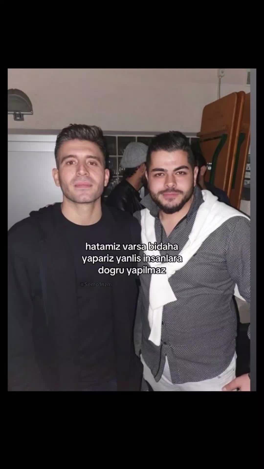 @𝐒𝐞𝐦𝐨𝟏𝐧𝐳𝐦🕊