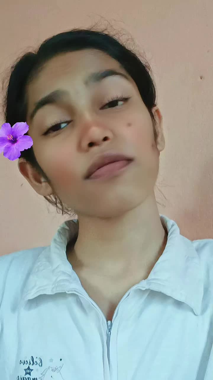 @Pooja 🖤