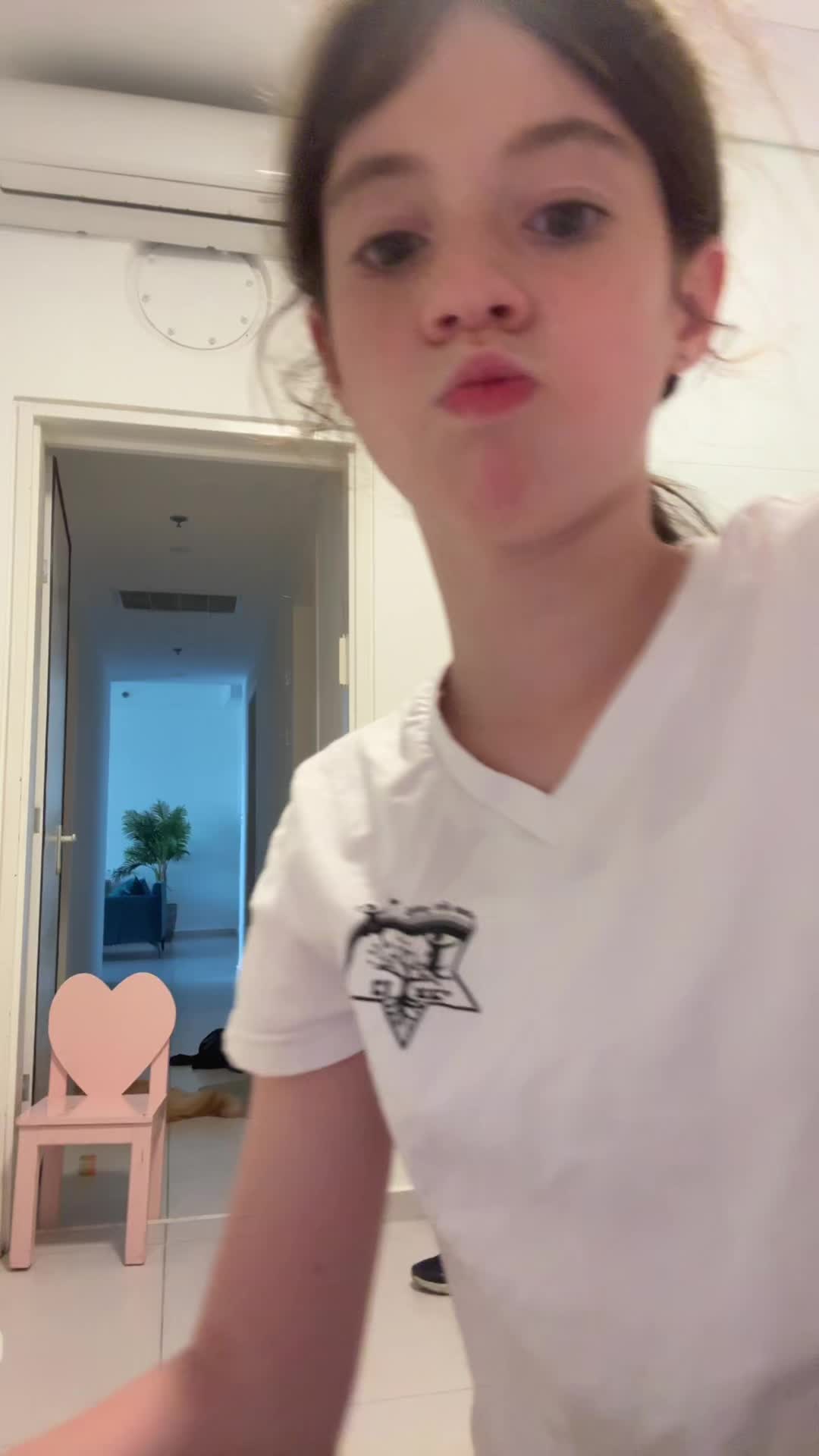 @Aviv👙🖕👻👾