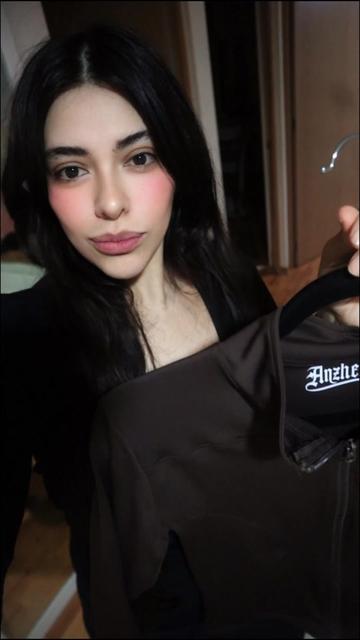 @Anzhelina Georgina