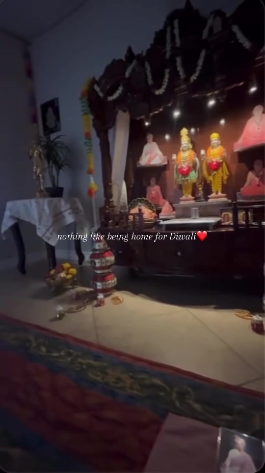 @Jiya🩷