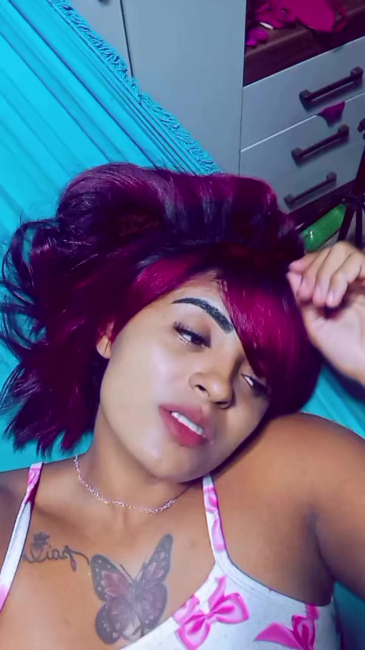 @MorenaCellya-🏳️&zwj;🌈✂️