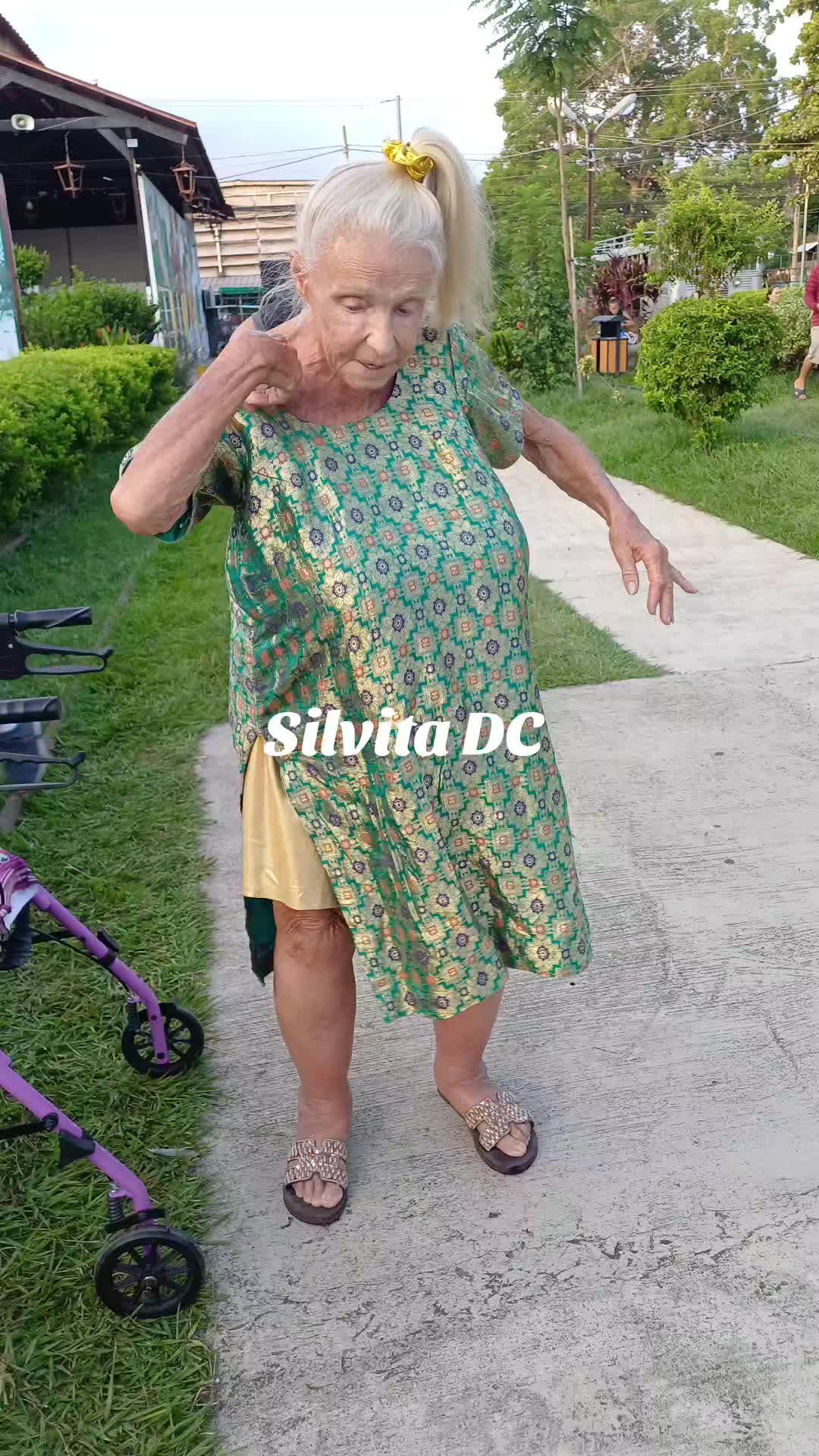 @Silvita DC