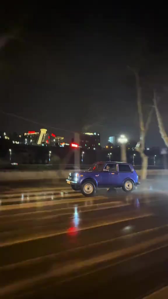 @001
