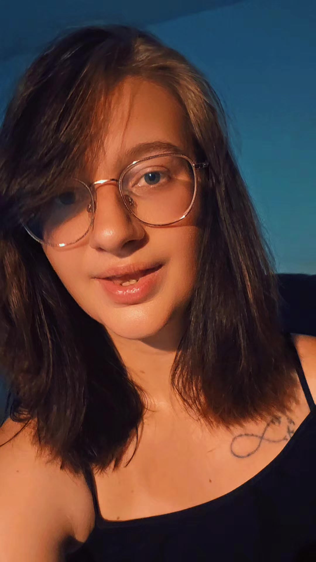 @aly_love🤘❤️