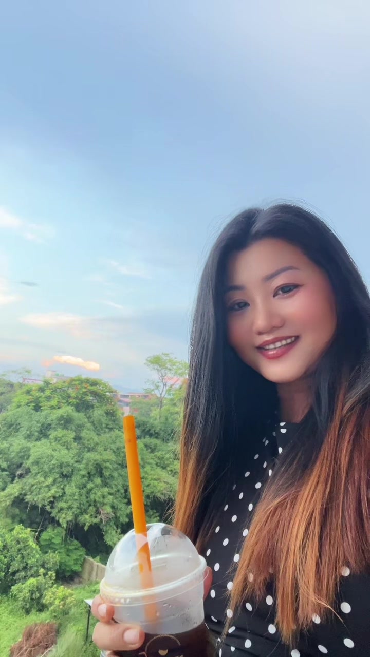 @गंगा थुलुंग 🍀🧿