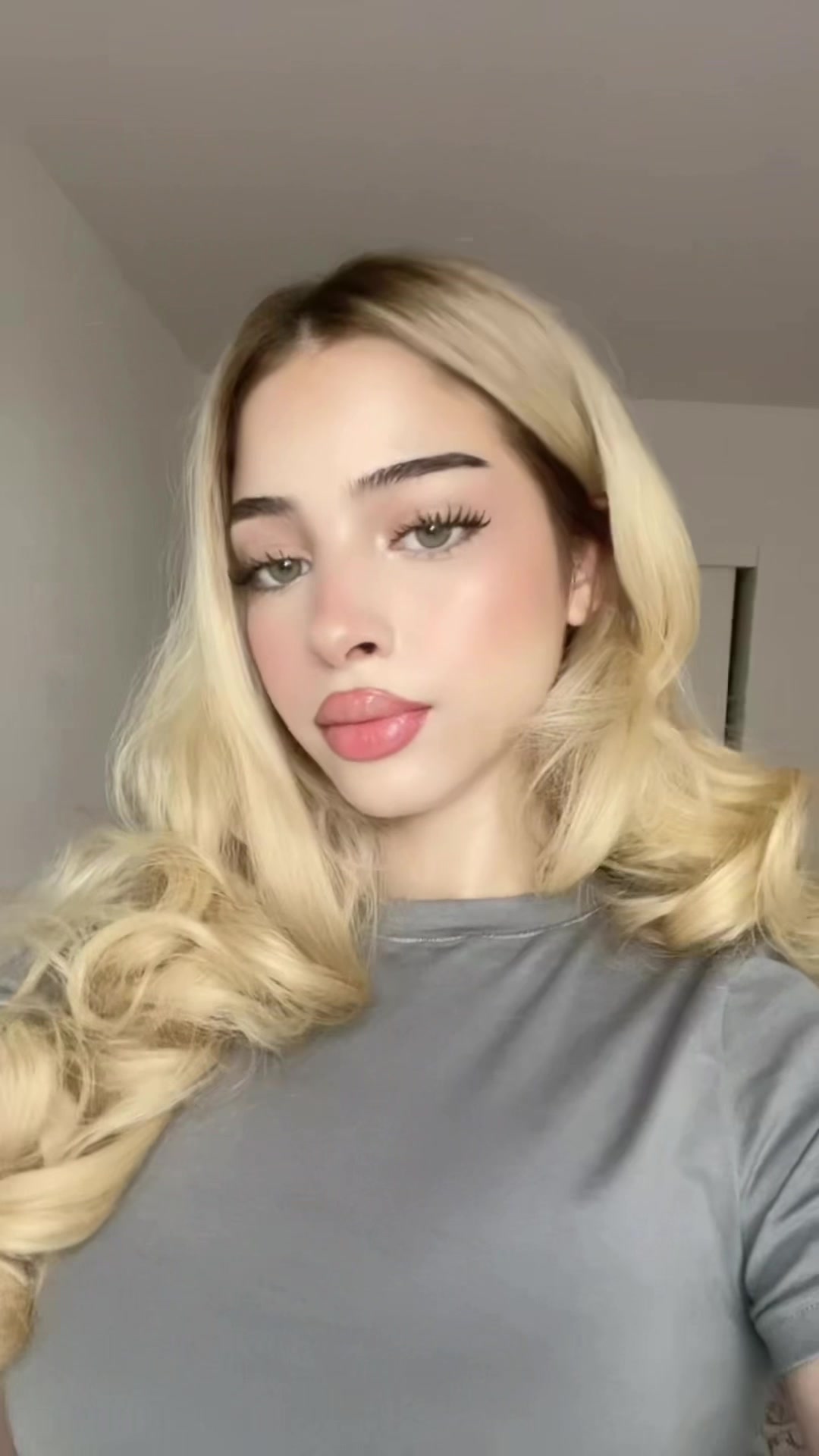 @🪽