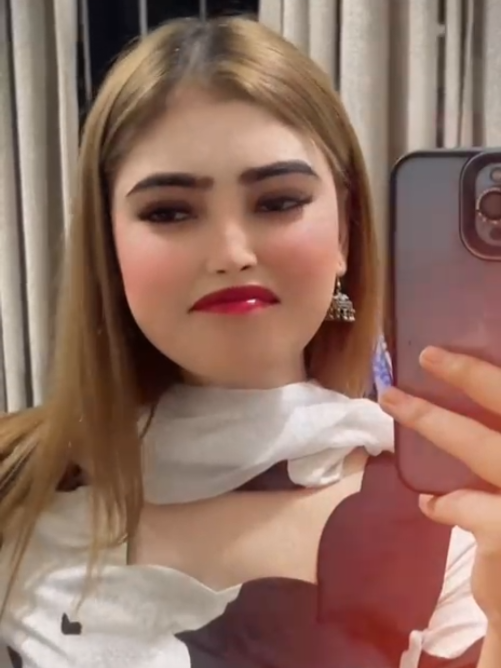 @Ujala🙃🥀