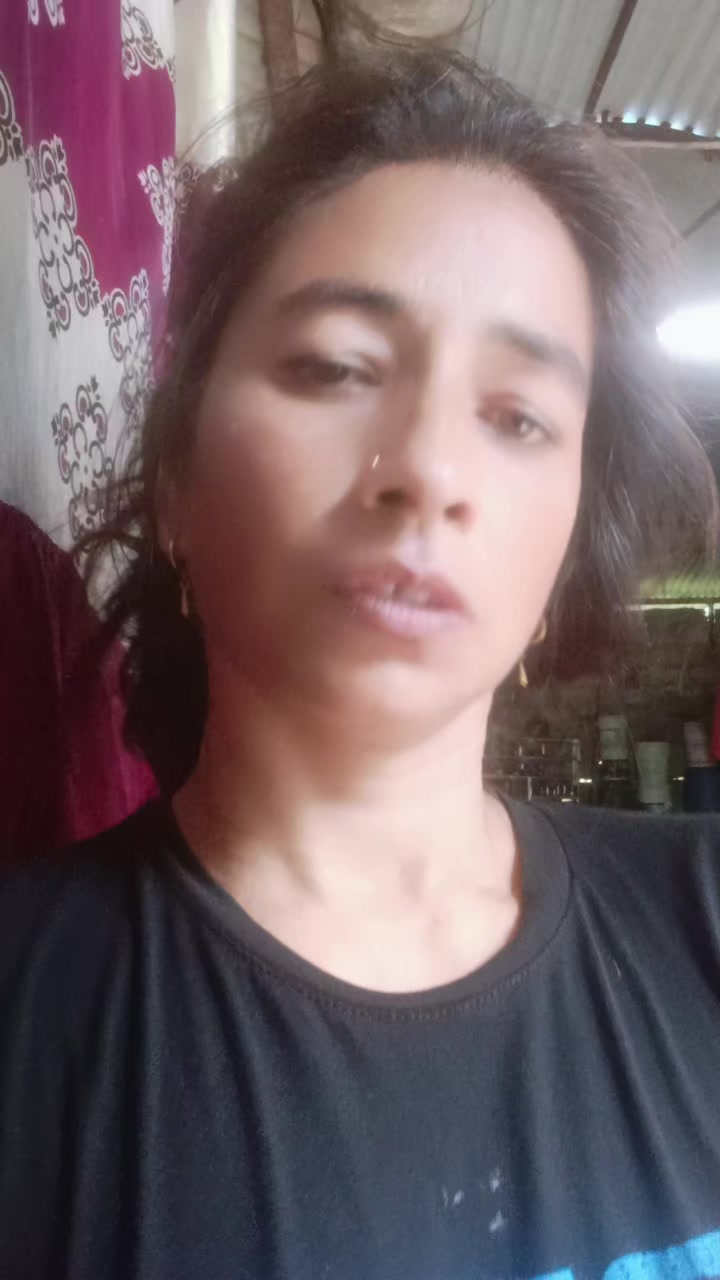 @Ema Giri