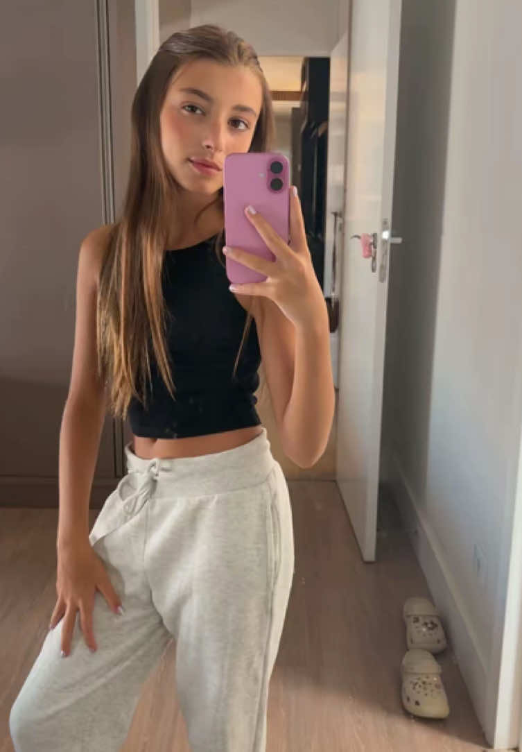 @𝐆ih 𝐖 𝐓ina💗⭐️