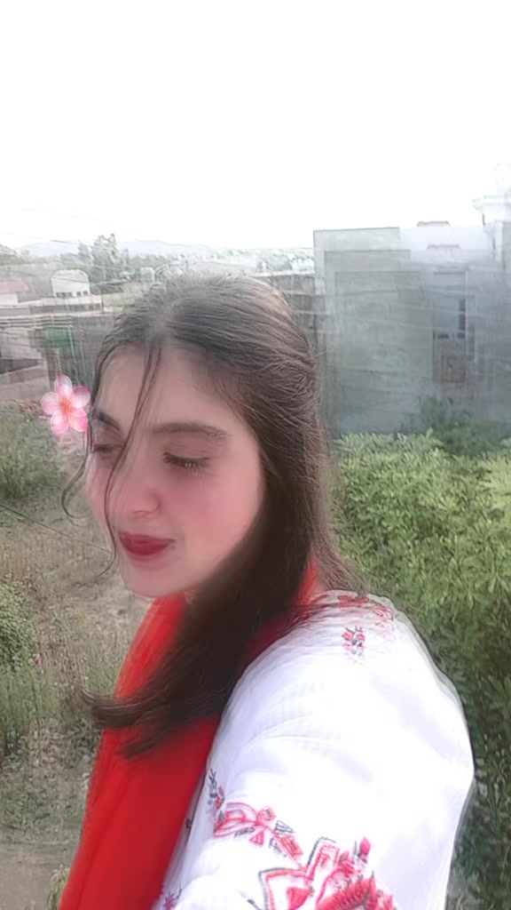 @Jaana Marwat 123