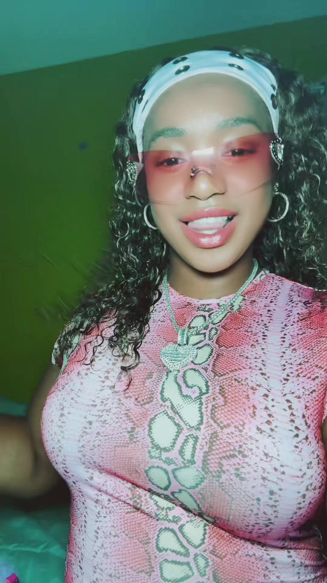@QueenB2Z