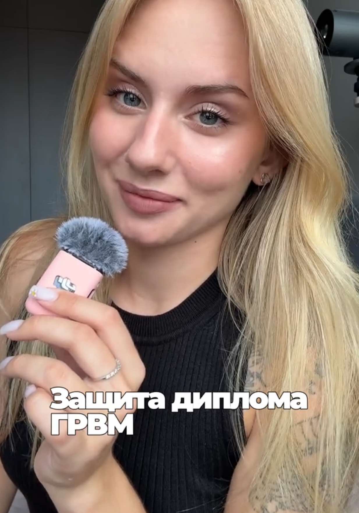 @поликs