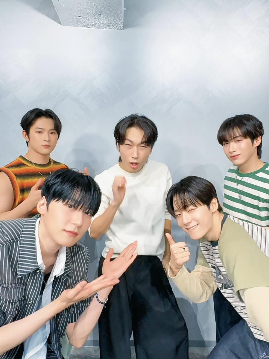 @ONEUS_Official