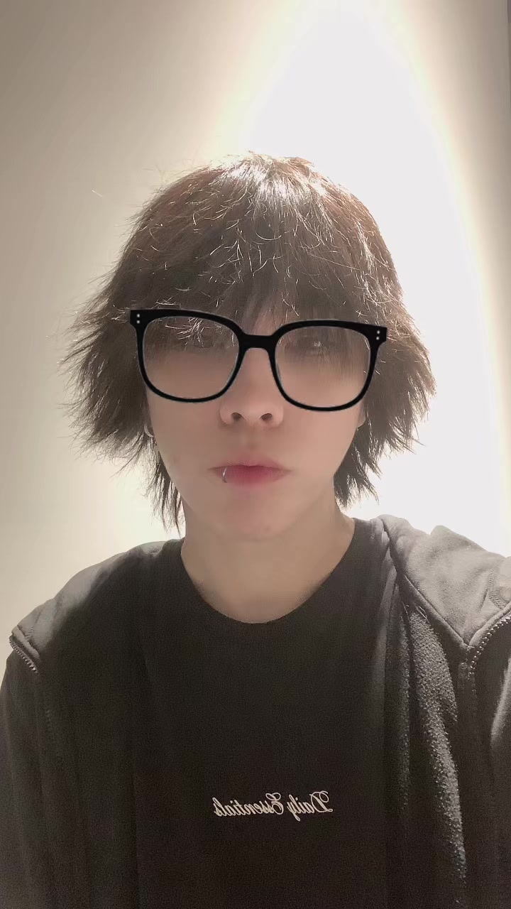 @Alex2009pro🇯🇵