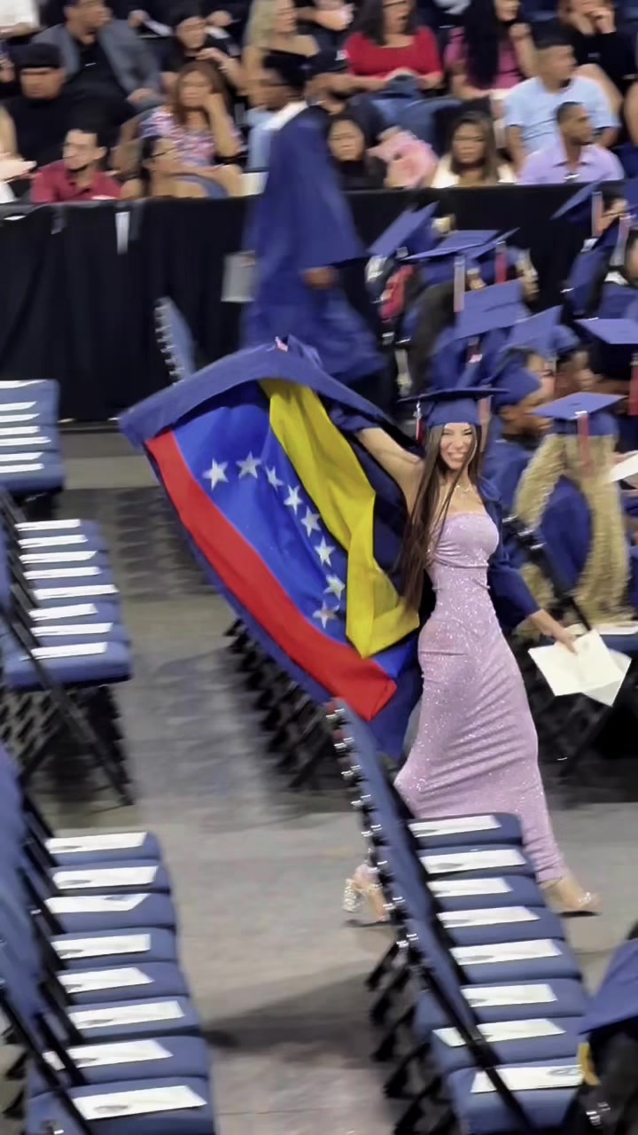@Venezolana🇻🇪